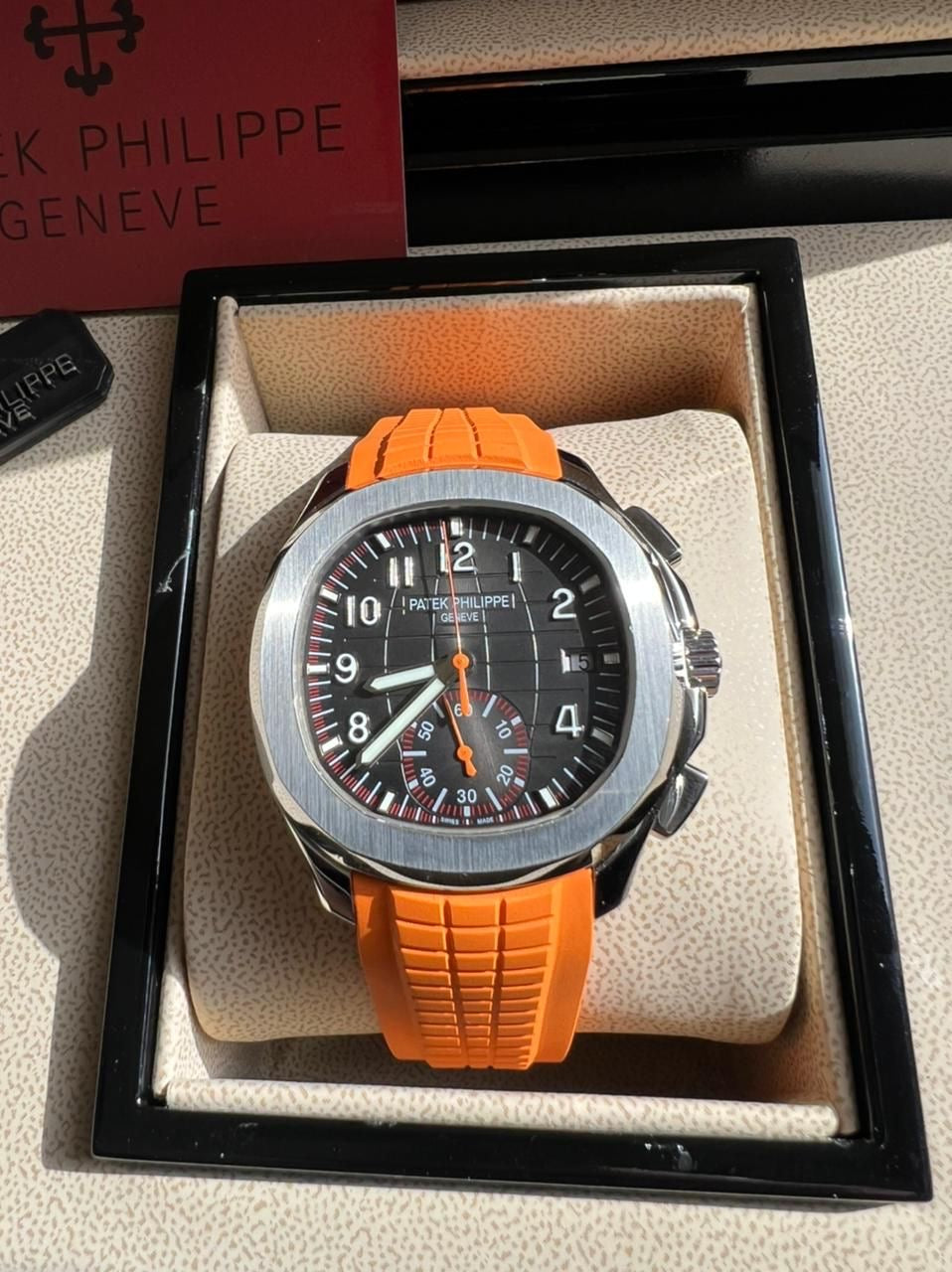 Patek Philippe 5968A - AQUANAUT Orange