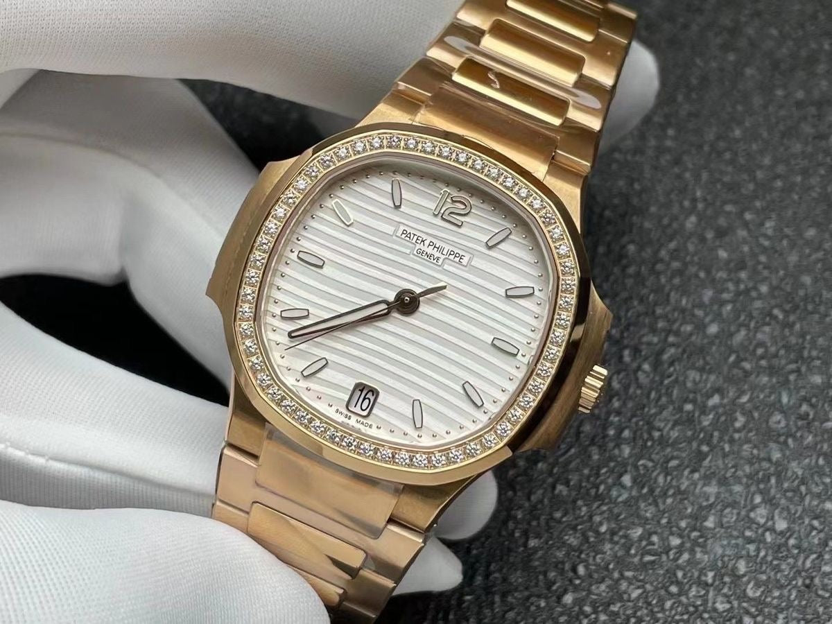 Patek Philippe Nautilus référence 7118/1200R-010