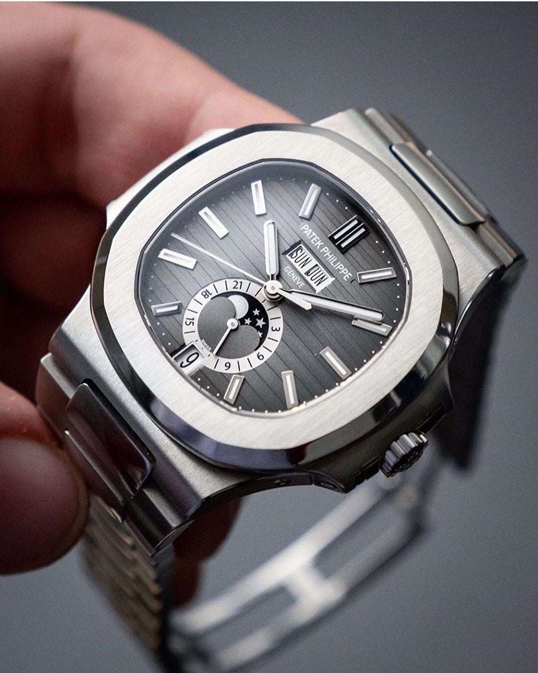 Patek Philippe Nautilus 5726/1A-001