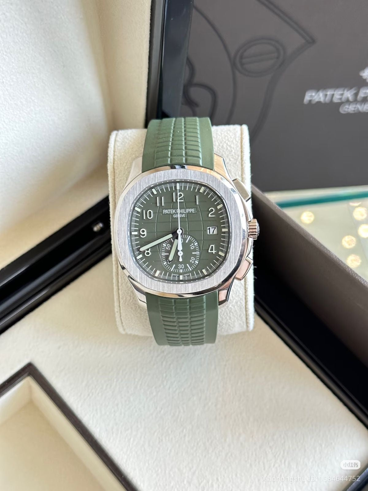 Patek Philippe 5968G - AQUANAUT