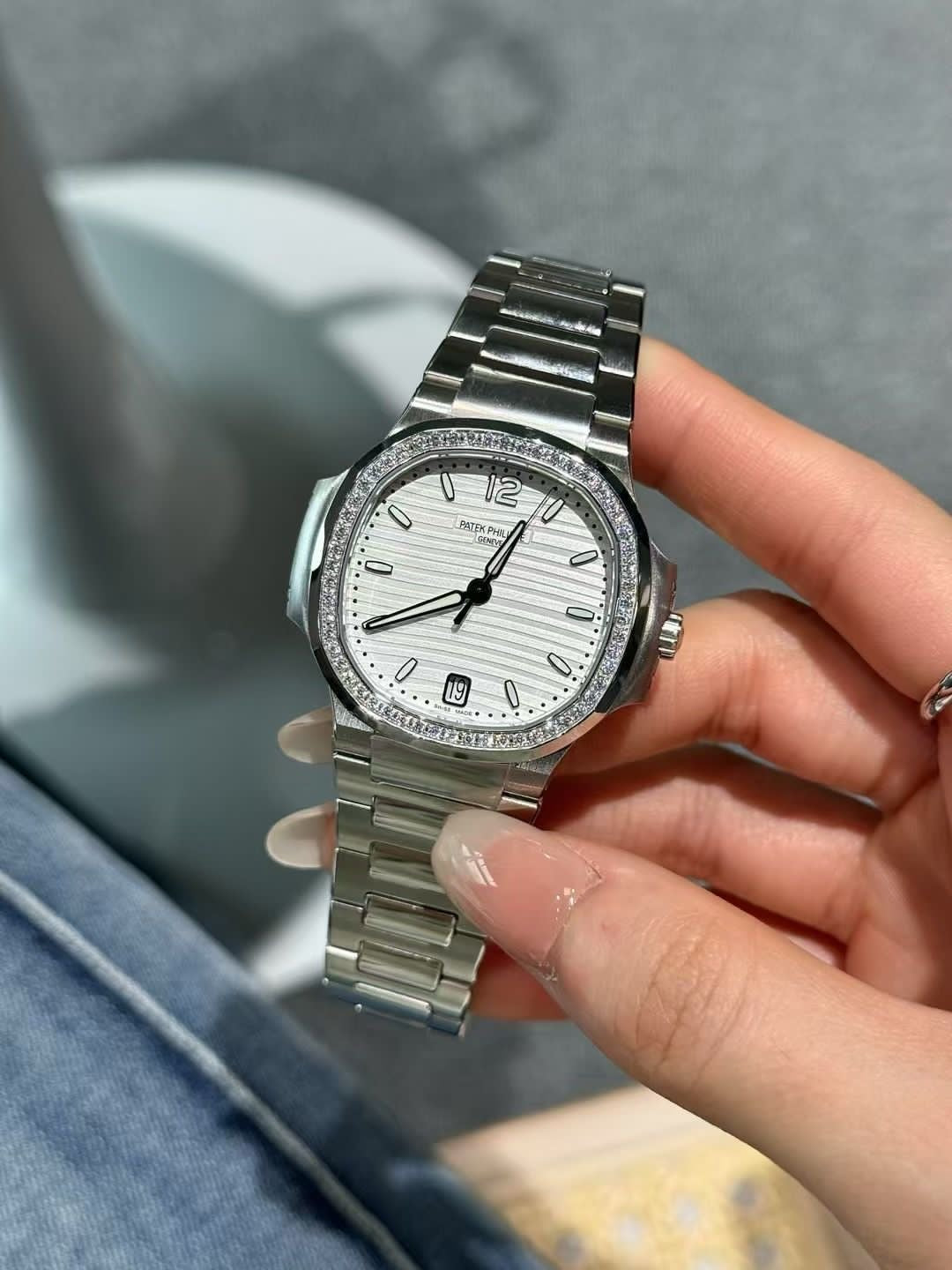 Patek Philippe Ladies Nautilus