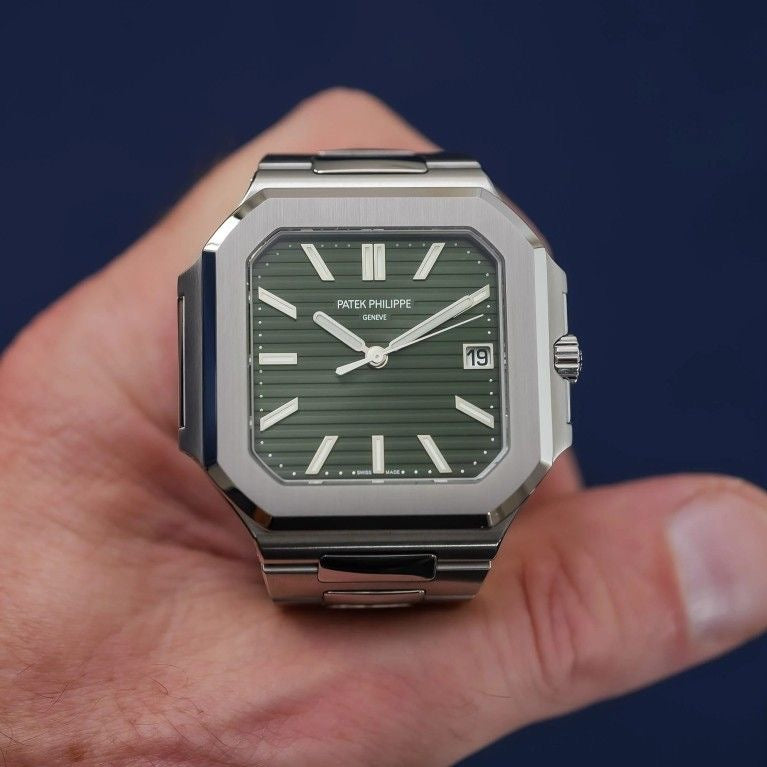 Patek Philippe Cubitus 5822P en platine avec un cadran vert olive