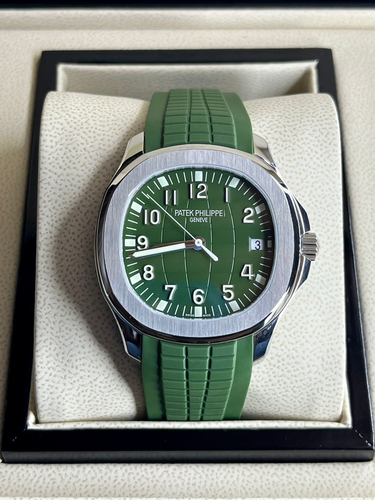 Patek Philippe Aquanaut White Gold Green Khaki