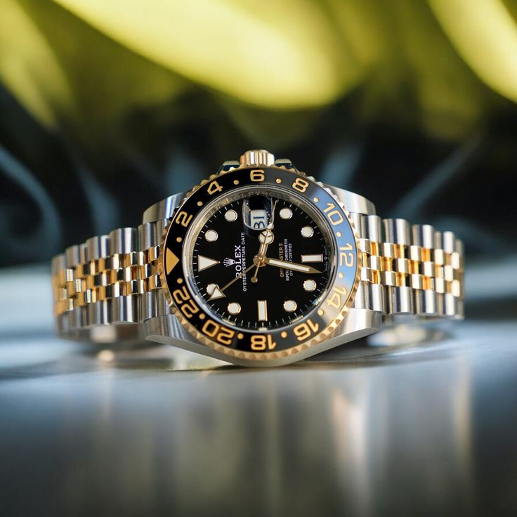 Rolex GMT-Master II Oyster, 40 mm, Oystersteel and yellow gold