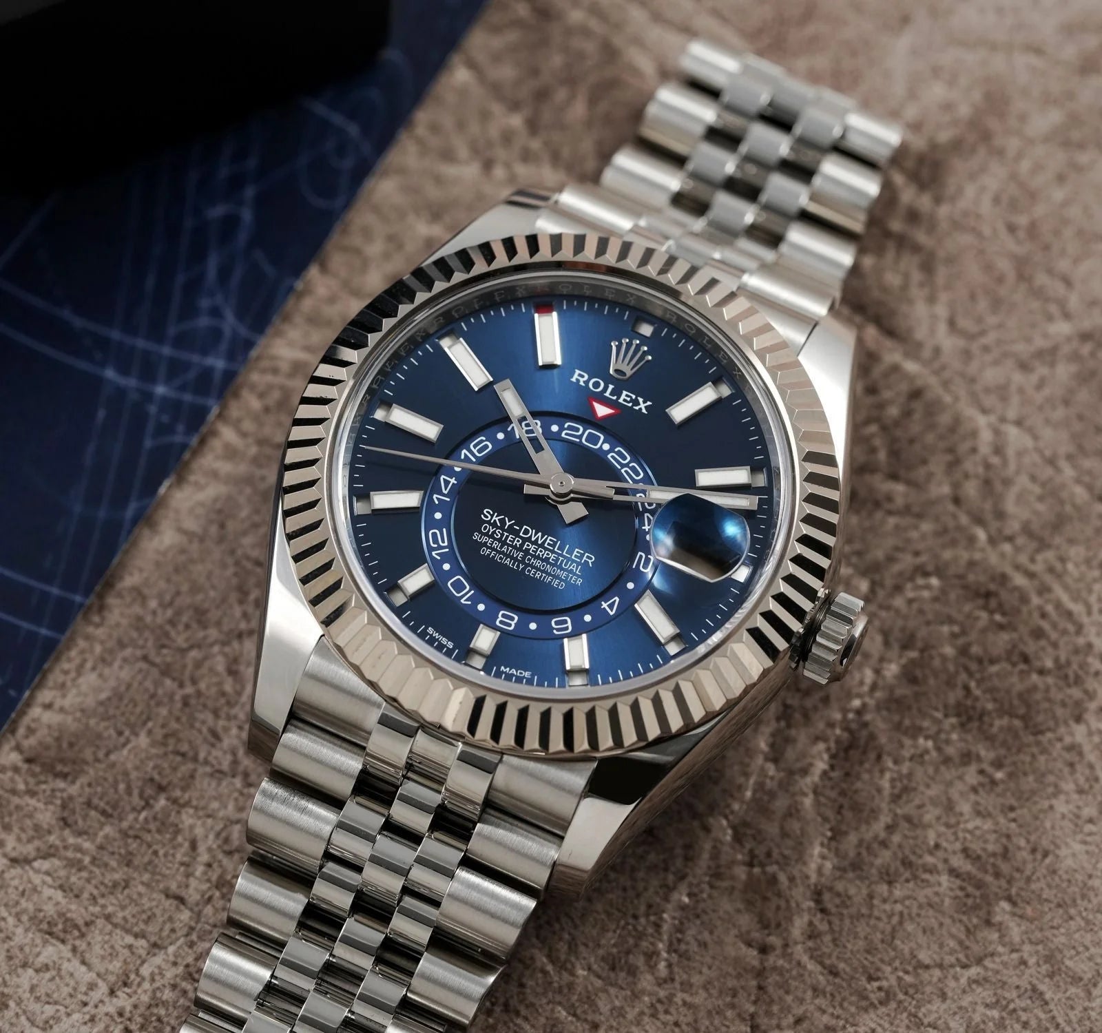 Rolex Sky Dweller Bleu