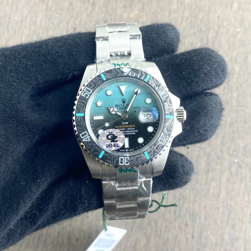 Rolex Submsariner Date