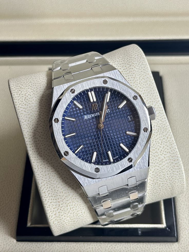 Audemars Piguet Royal Oak Jumbo
